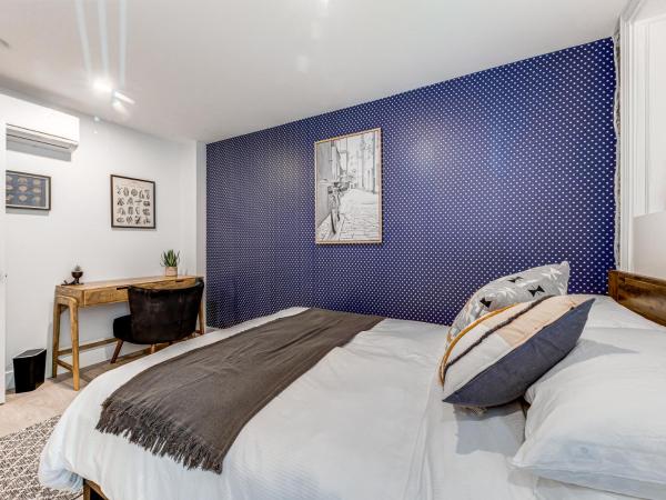 Beautiful Vieux 2 Bedroom Apt : photo 5 de la chambre appartement