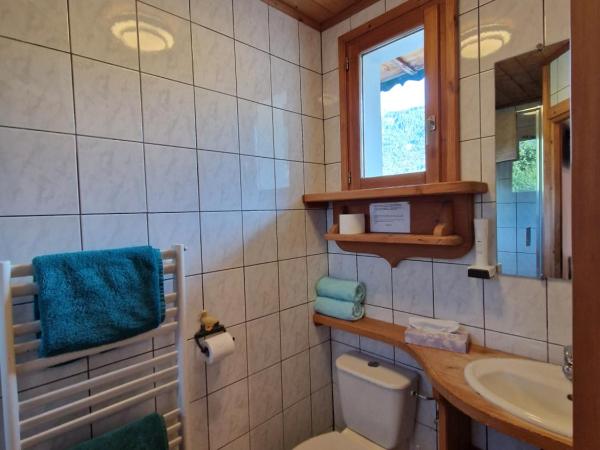 Fleur des Neiges : photo 2 de la chambre petite chambre lits jumeaux