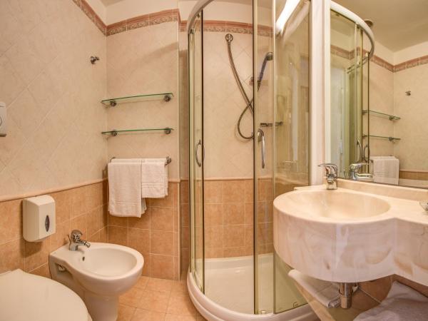 Hotel Caesar Paladium : photo 6 de la chambre chambre double ou lits jumeaux supérieure - vue sur mer