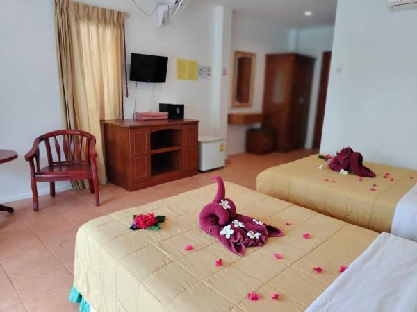 D.R. Lanta Bay Resort : photo 3 de la chambre chambre lits jumeaux standard