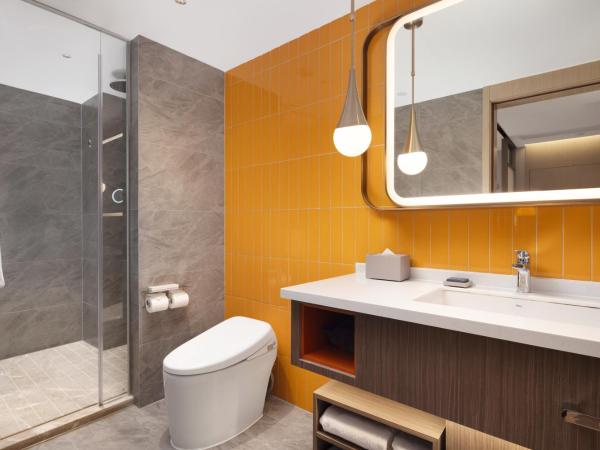 Home2 Suites by Hilton Chengdu Kuanzhai Alley : photo 2 de la chambre chambre king confort