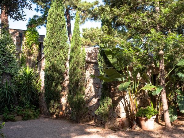 Maranatha, Location de Villas pieds dans l'eau : photo 9 de la chambre chambre double avec salle de bains privative