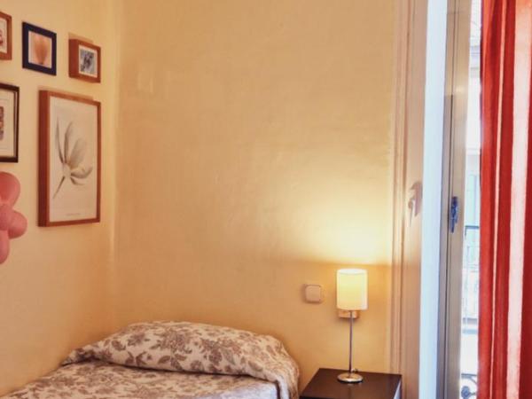 Casa de Huespedes Dolce Vita : photo 3 de la chambre chambre simple avec salle de bains commune