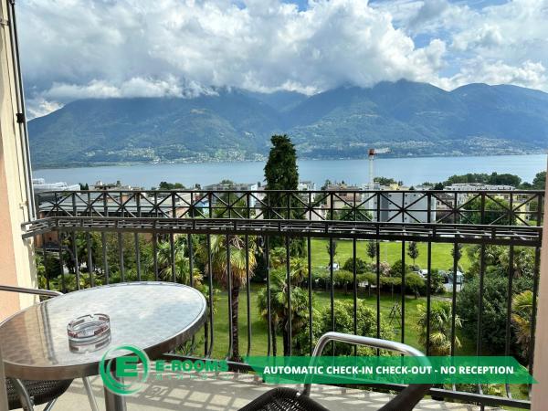 E-Rooms Minusio : photo 3 de la chambre chambre familiale - vue sur lac