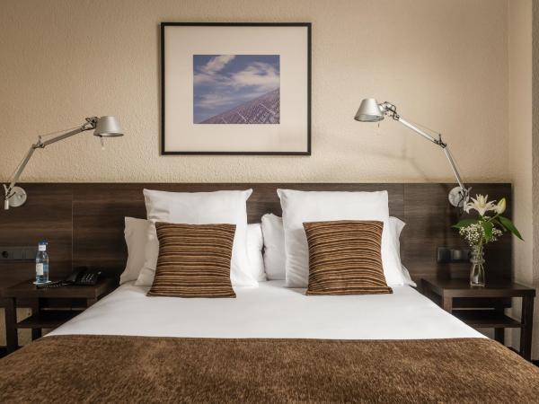 Hotel Medium Valencia : photo 2 de la chambre chambre simple