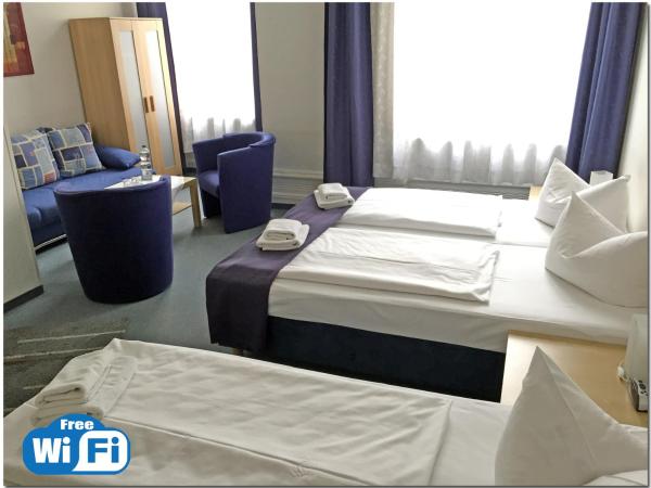 Hotel Seifert Berlin am Kurfürstendamm : photo 3 de la chambre grande chambre familiale