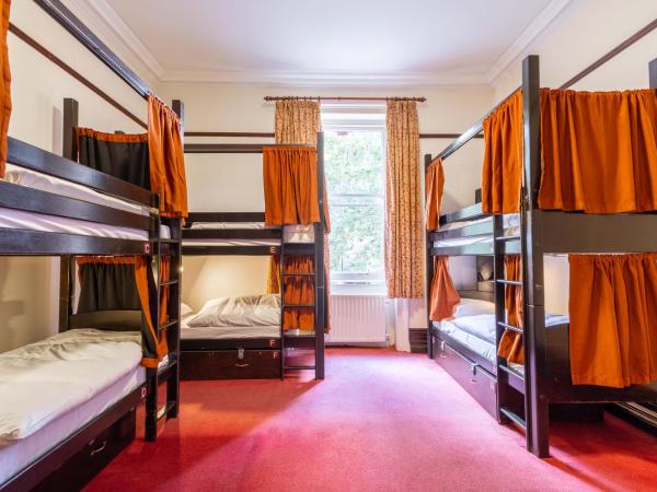 Palmers Lodge Swiss Cottage : photo 5 de la chambre lit dans dortoir pour femmes de 8 lits