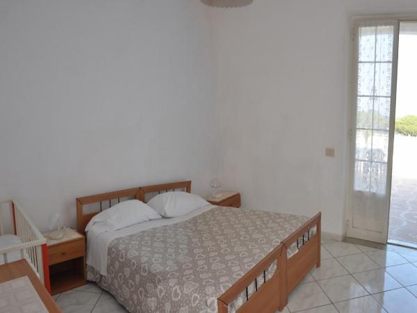 Hotel Residence Villa Teresa : photo 1 de la chambre appartement 1 chambre - vue sur mer