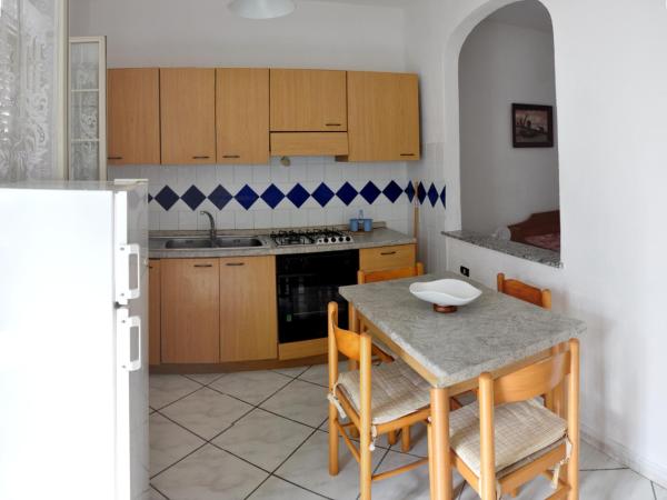 Hotel Residence Villa Teresa : photo 10 de la chambre appartement 1 chambre - vue sur mer