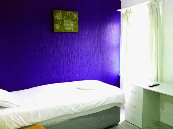 Henson Hotel Pleasure Beach : photo 2 de la chambre chambre simple