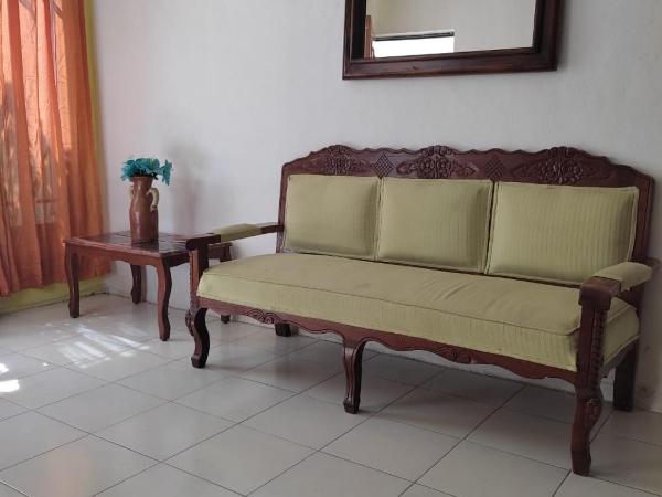 HOSPEDAJE MAGNOLIAS MERIDA : photo 8 de la chambre appartement 2 chambres