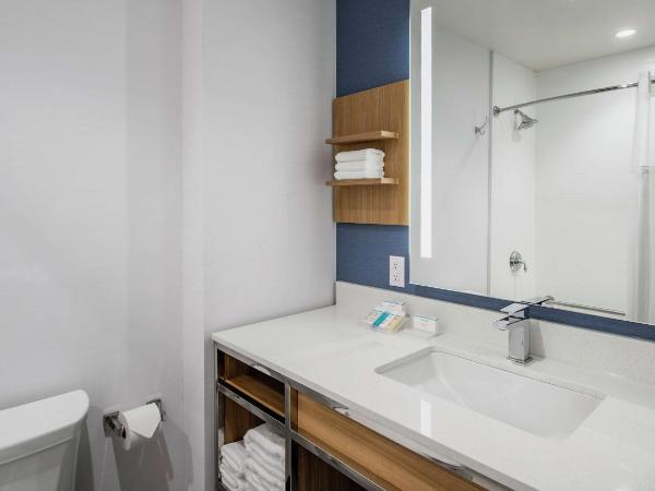 Hilton Garden Inn Winnipeg South : photo 3 de la chambre chambre avec 2 grands lits queen-size