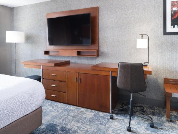 Four Points by Sheraton Victoria Gateway : photo 2 de la chambre chambre lit king-size