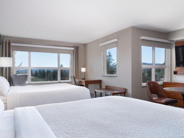 Four Points by Sheraton Victoria Gateway : photo 3 de la chambre suite 2 lits queen-size, chambre d'angle, balcon