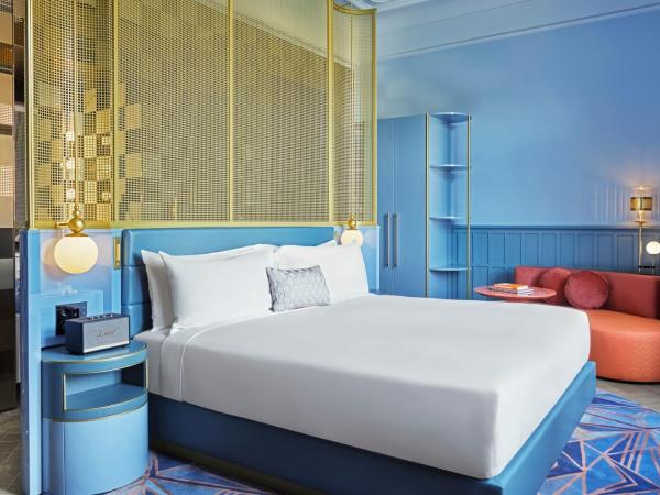 W Budapest : photo 2 de la chambre chambre lit king-size fabulous - vue sur ville