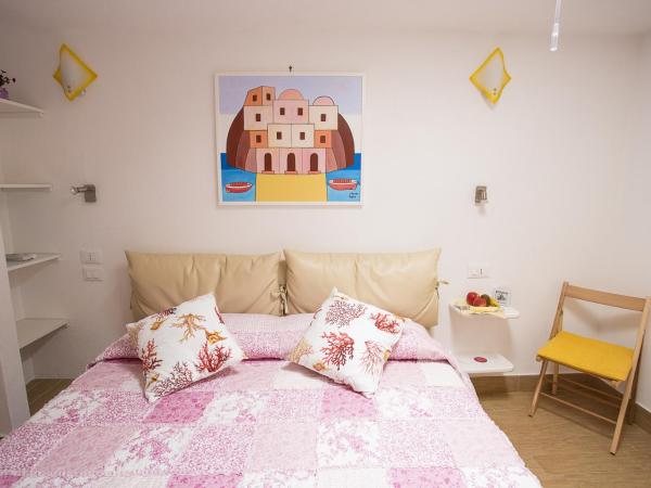 B&B Celestina Ischia : photo 6 de la chambre chambre double