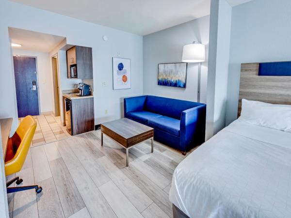 Holiday Inn Express Hotel & Suites Ohio State University- OSU Medical Center, an IHG Hotel : photo 2 de la chambre suite 2 lits non-fumeurs