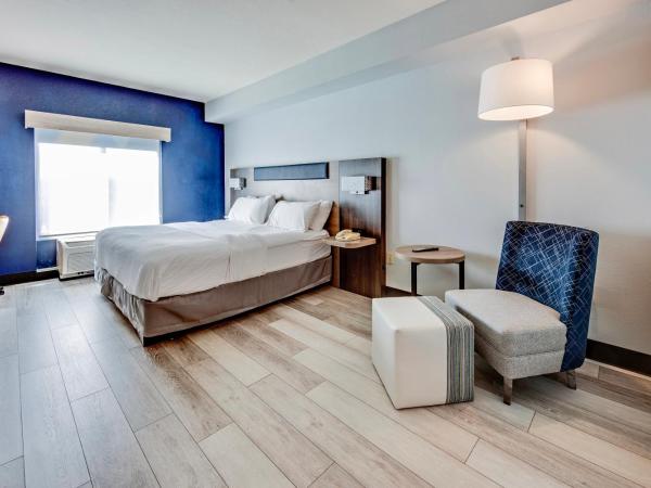 Holiday Inn Express Hotel & Suites Ohio State University- OSU Medical Center, an IHG Hotel : photo 7 de la chambre chambre standard