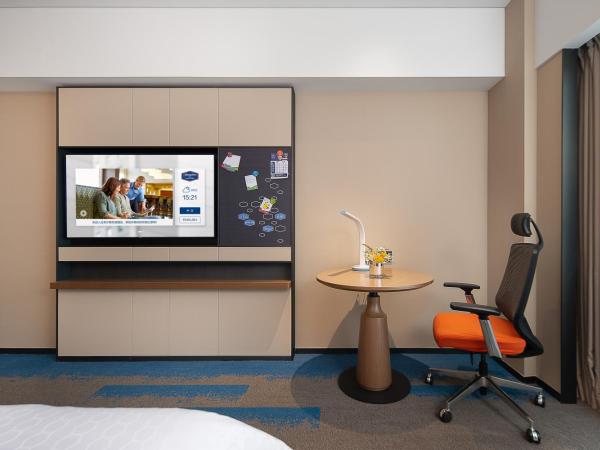 Hampton by Hilton Guangzhou Railway Station : photo 3 de la chambre chambre lits jumeaux affaires deluxe