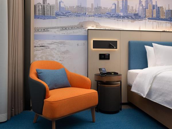 Hampton by Hilton Guangzhou Railway Station : photo 4 de la chambre chambre lits jumeaux affaires deluxe