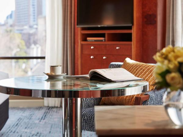 Park Hyatt Melbourne : photo 1 de la chambre chambre lit king-size deluxe avec vue