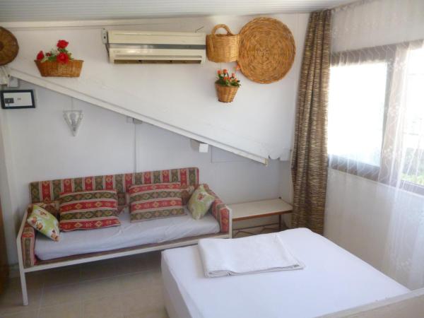 Frankfurt Hotel : photo 8 de la chambre chambre triple avec terrasse