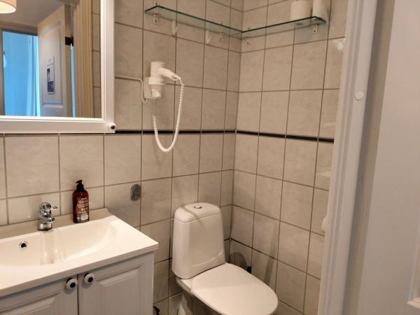 Sjøgløtt Gjestgiveri : photo 4 de la chambre appartement 3 chambres