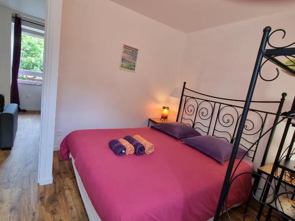 Appartements Couleurs de Mer CANCALE : photo 5 de la chambre appartement 1 chambre