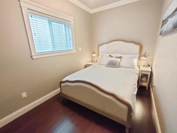 Rare Find Exquisitely New Quiet & Safe Skytrain Home : photo 8 de la chambre suite 2 chambres