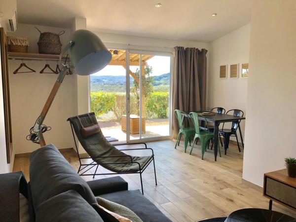 Résidence Casarina : photo 6 de la chambre appartement - vue sur jardin