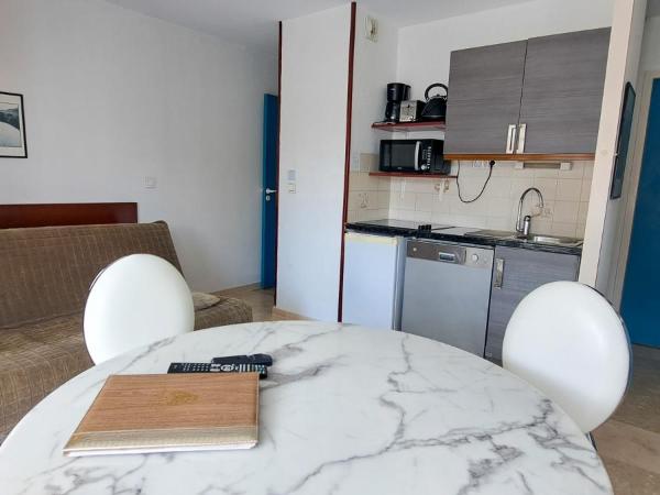 Appart'hôtel Le Trianon : photo 6 de la chambre appartement 2 pièces (4 adultes + 2 enfants)