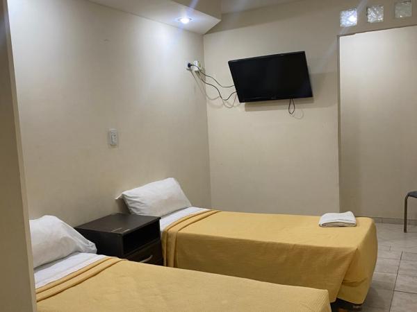 San Remo City Hotel : photo 10 de la chambre chambre familiale