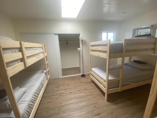 Los Angeles Zen Home : photo 10 de la chambre lits superposés dans dortoir masculin 