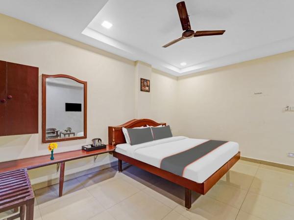 Super Collection O G Silver Hotels Mount Road : photo 9 de la chambre chambre double deluxe