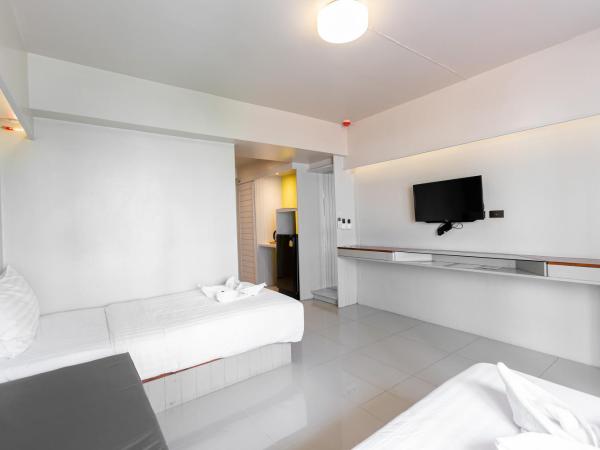 A Room Bangkok Sathorn : photo 4 de la chambre chambre lits jumeaux supérieure