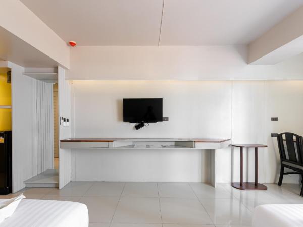 A Room Bangkok Sathorn : photo 3 de la chambre chambre lits jumeaux supérieure