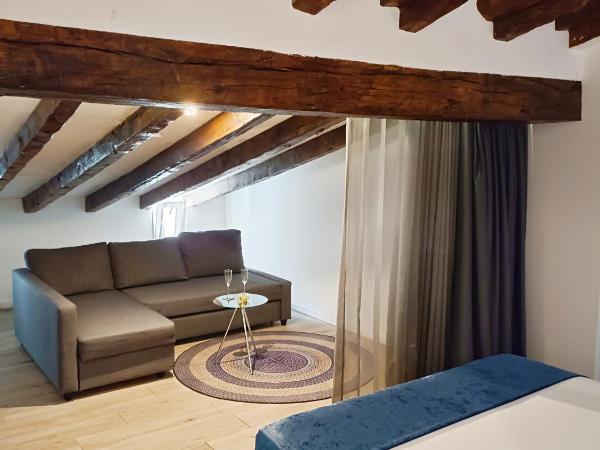 Hotel El Siglo : photo 5 de la chambre suite junior avec baignoire spa et terrasse privée