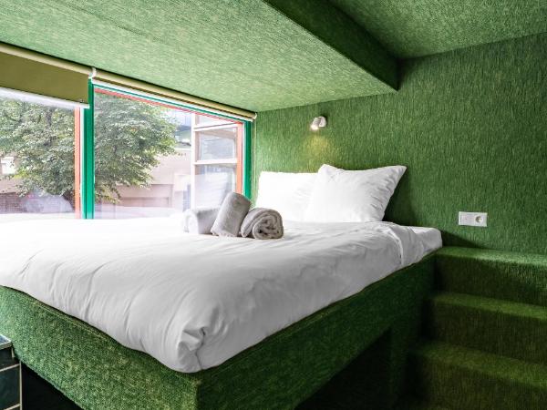 Hotel Not Hotel Rotterdam : photo 8 de la chambre party room (shared bathroom)