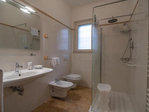 Agriturismo Ai Prati : photo 7 de la chambre appartement - vue sur jardin