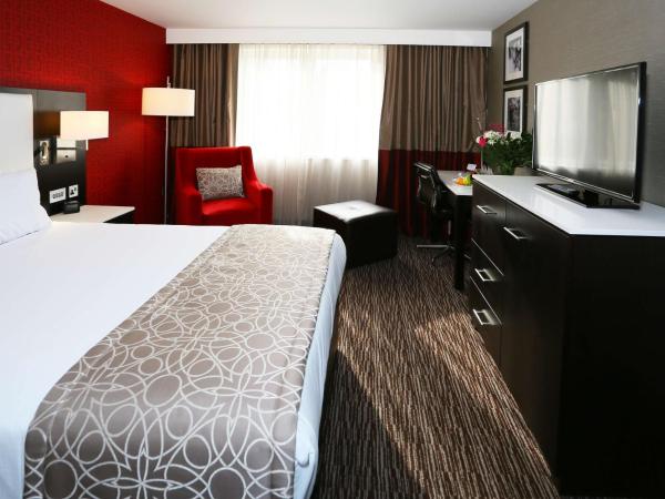 DoubleTree by Hilton Hotel Nottingham - Gateway : photo 1 de la chambre chambre lit king-size