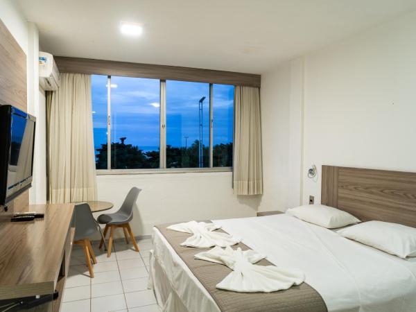 Hotel Praia Mar : photo 2 de la chambre chambre double ou lits jumeaux - vue partielle sur mer