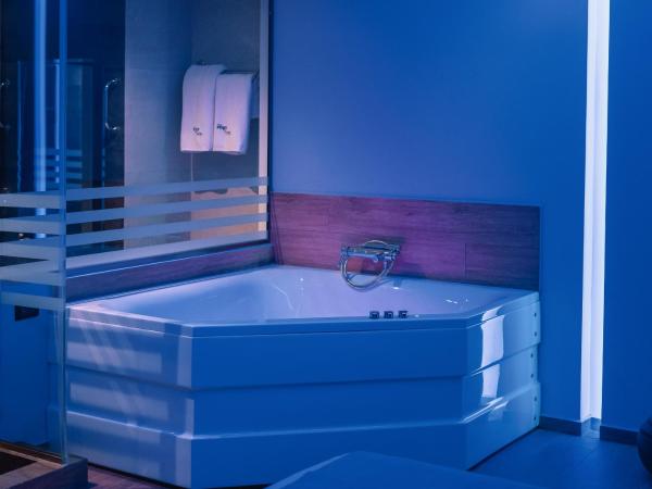 Pines Hotel : photo 7 de la chambre suite avec sauna