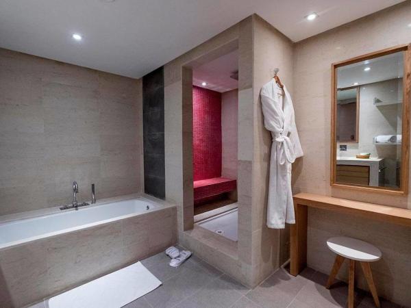 Les Orangers Garden Villas and Bungalows Ultra All inclusive : photo 4 de la chambre chambre double ou lits jumeaux avec balcon