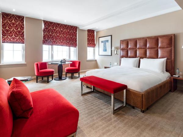 The May Fair, A Radisson Collection Hotel, Mayfair London : photo 3 de la chambre chambre premium collection