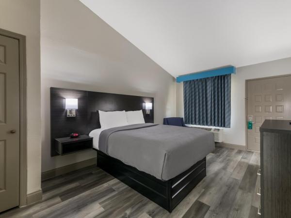 Quality Inn & Suites Altamonte Springs Orlando-North : photo 3 de la chambre chambre lit king-size - fumeurs 