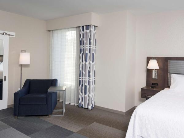 Hampton Inn & Suites Indianapolis-Keystone, IN : photo 3 de la chambre studio d'angle lit king-size
