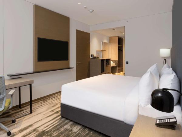 Hilton Garden Inn Bengaluru Embassy Manyata Business Park : photo 3 de la chambre chambre lit king-size - accessible aux personnes à mobilité réduite