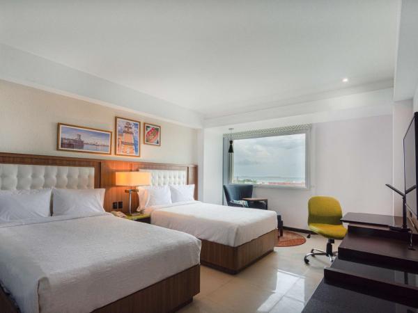 Hampton by Hilton Veracruz Boca Del Rio : photo 1 de la chambre chambre double avec 2 lits doubles - vue sur océan - non-fumeurs
