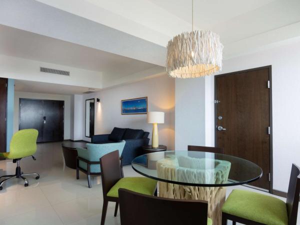 Hampton by Hilton Veracruz Boca Del Rio : photo 5 de la chambre suite studio lit king-size