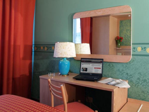 Hotel Meridiana : photo 3 de la chambre chambre simple standard